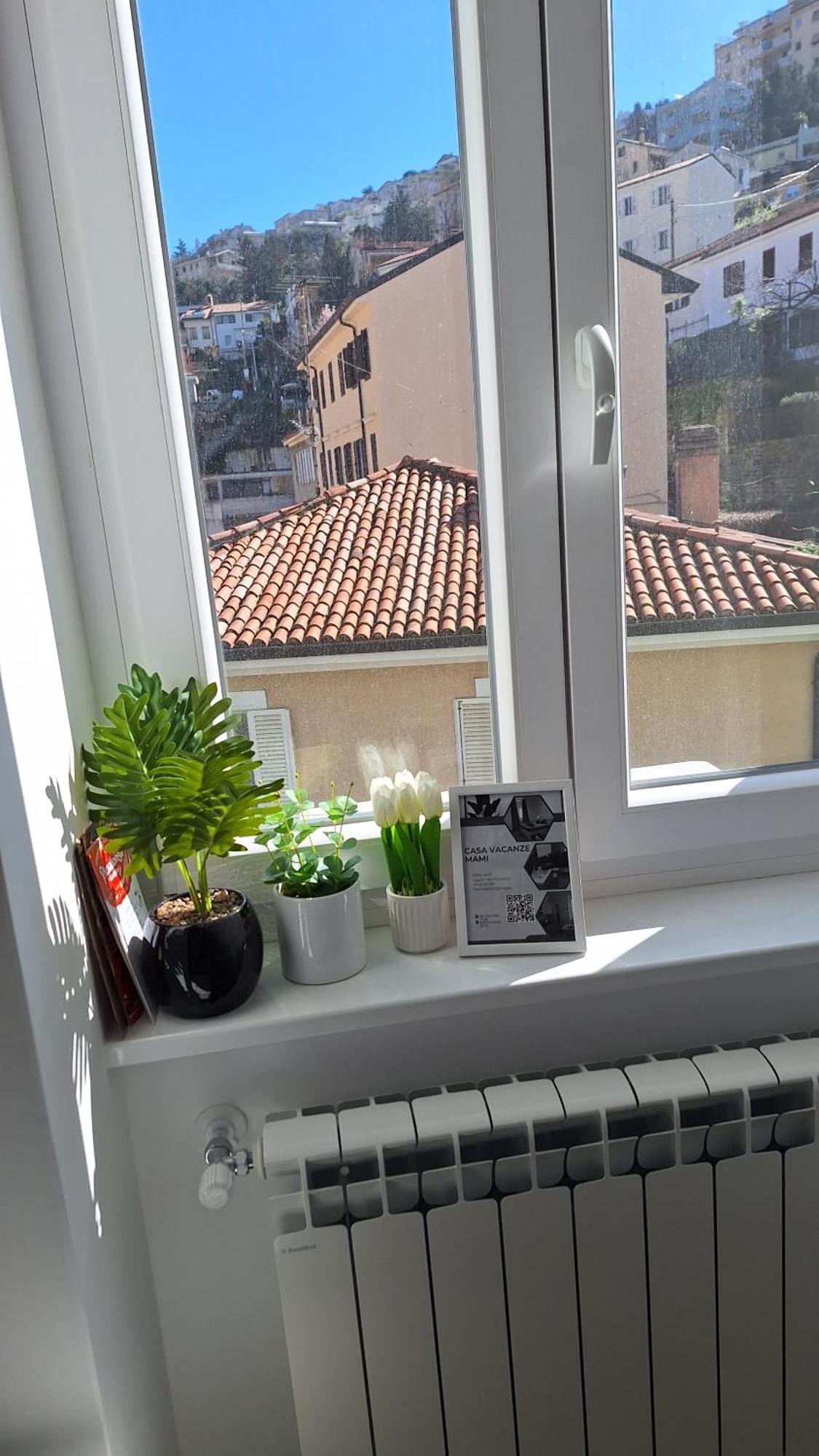 Apartamento Casa Vacanze Mami Trieste Exterior foto